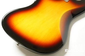 Made in Japan Traditional 60s Jazz Bass ‐ 3-Color Sunburst